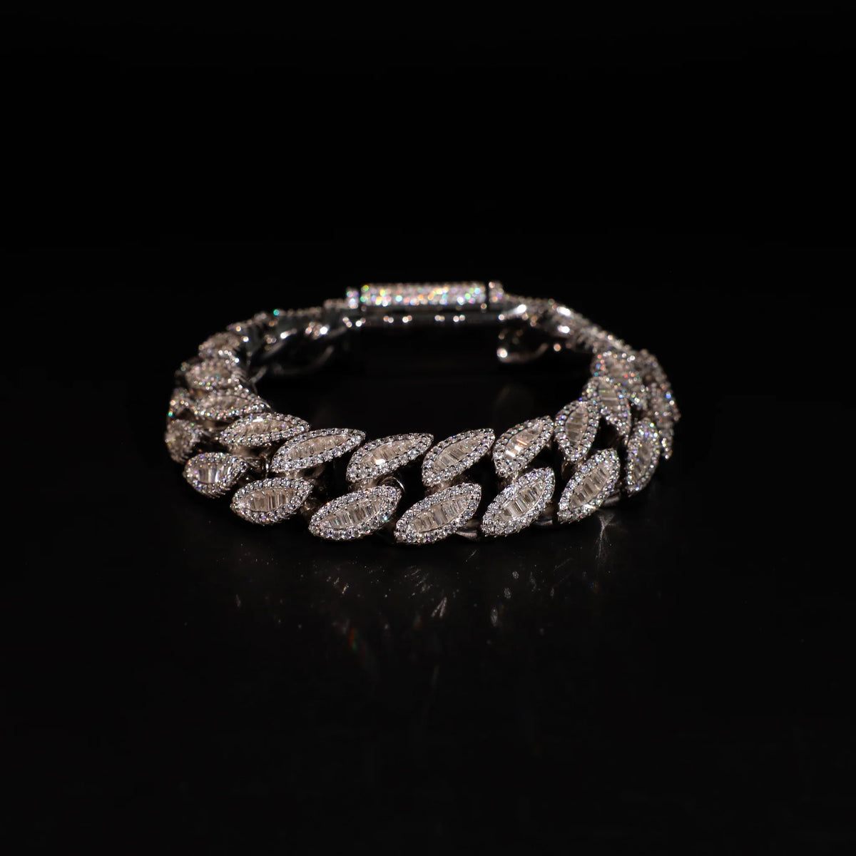 16mm Oval Baguette Cuban Link Bracelet (Silver)