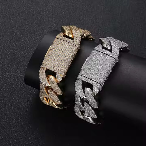 Prong Cuban Link Bracelet - 20MM