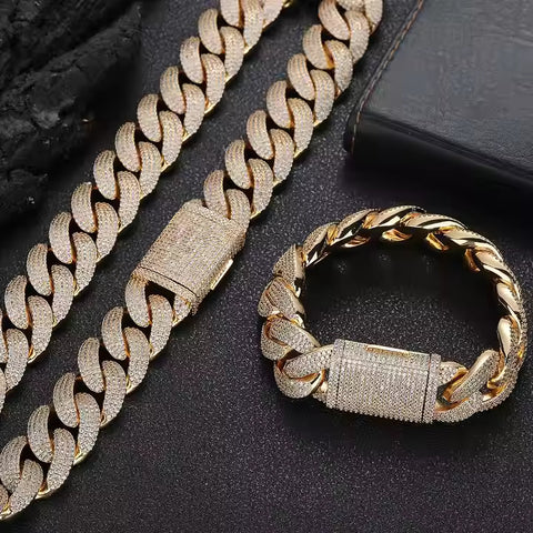 Prong Cuban Link Chain - 20MM